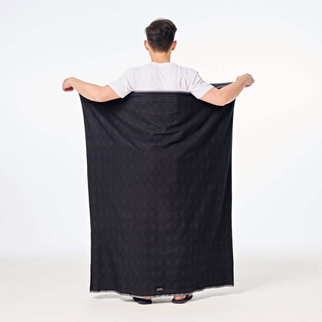 basic-pelikat-2-black-1a